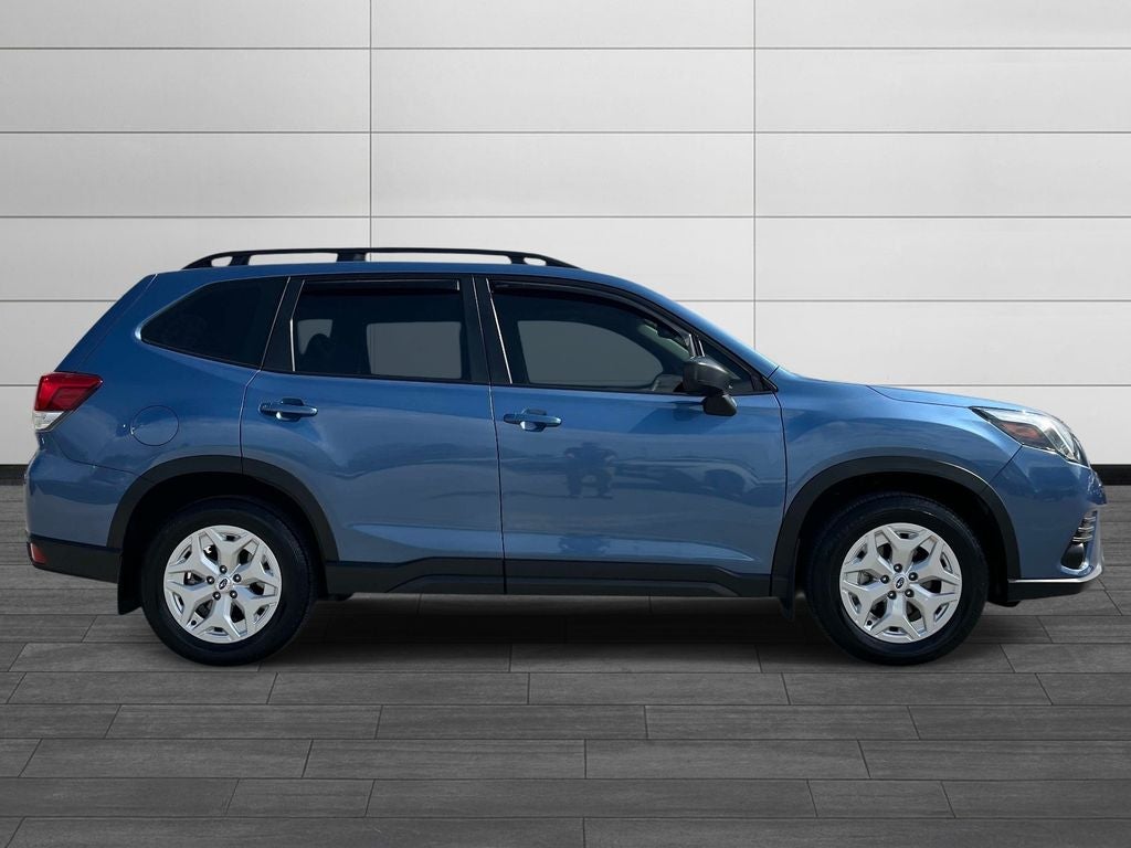 2023 Subaru Forester Base