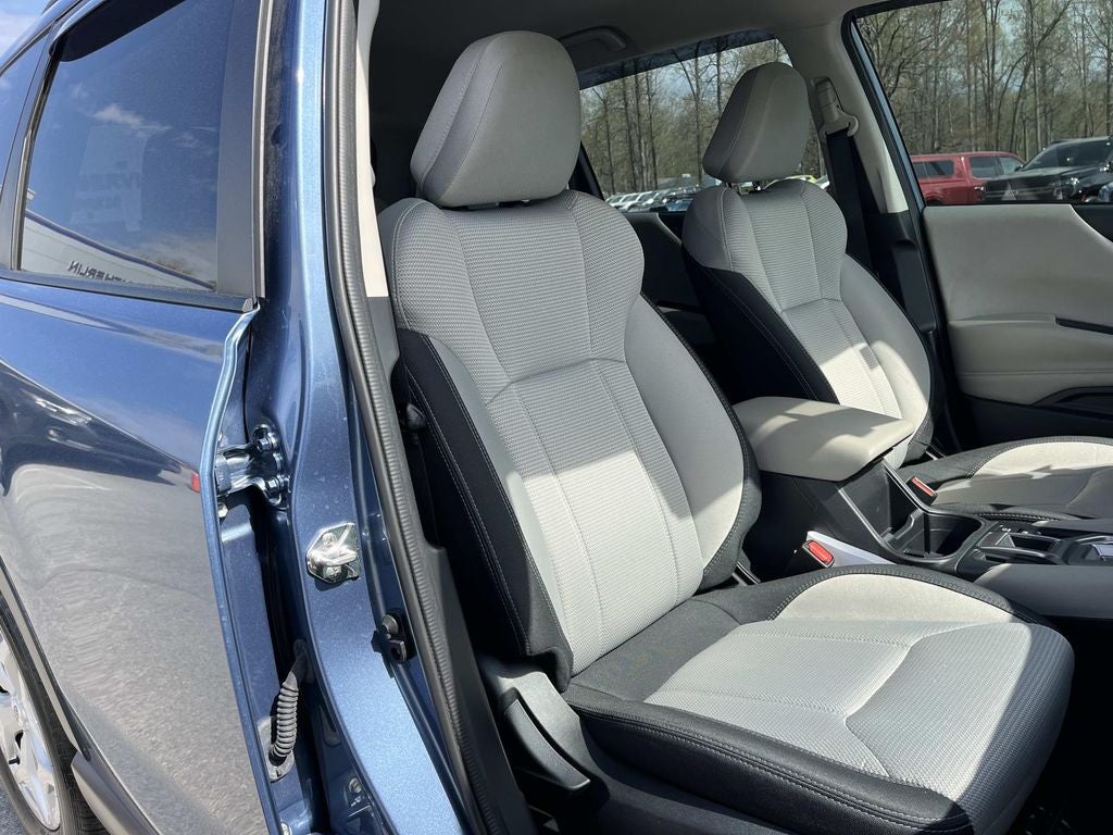 2023 Subaru Forester Base