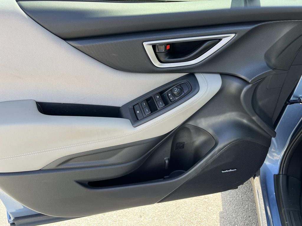 2023 Subaru Forester Base