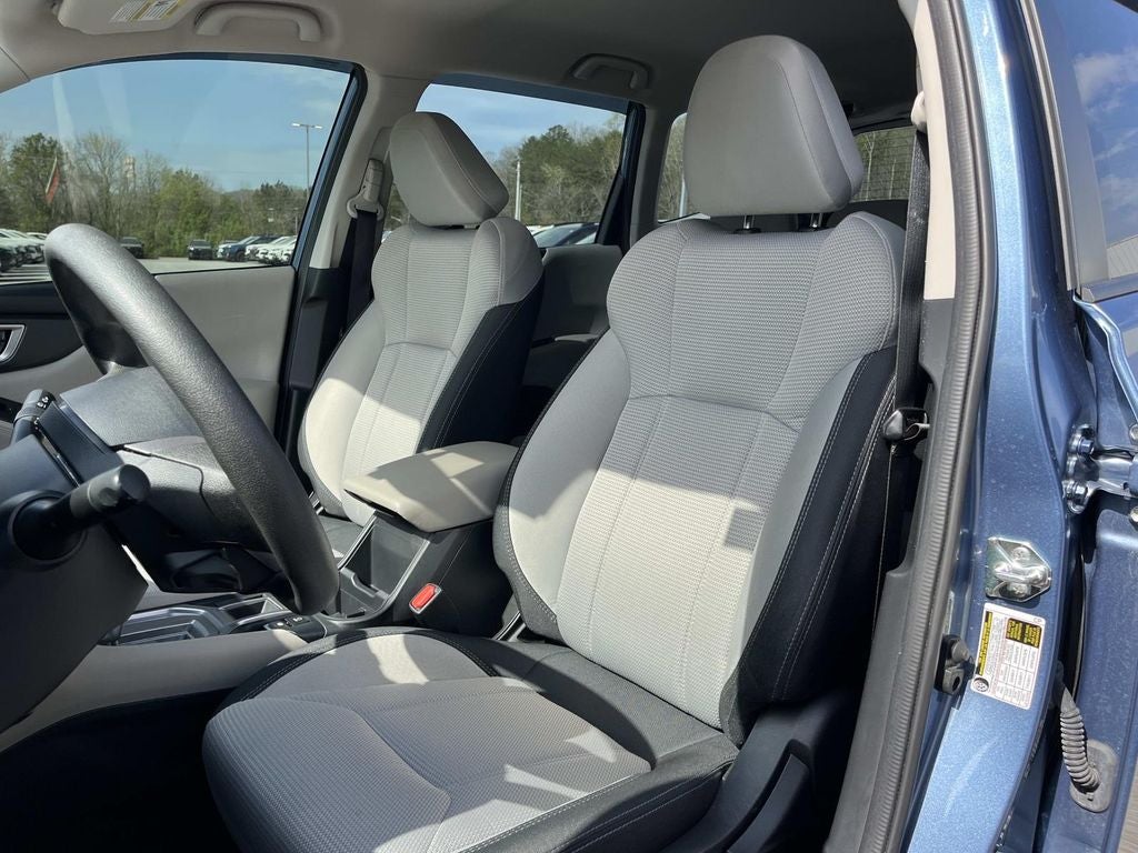 2023 Subaru Forester Base