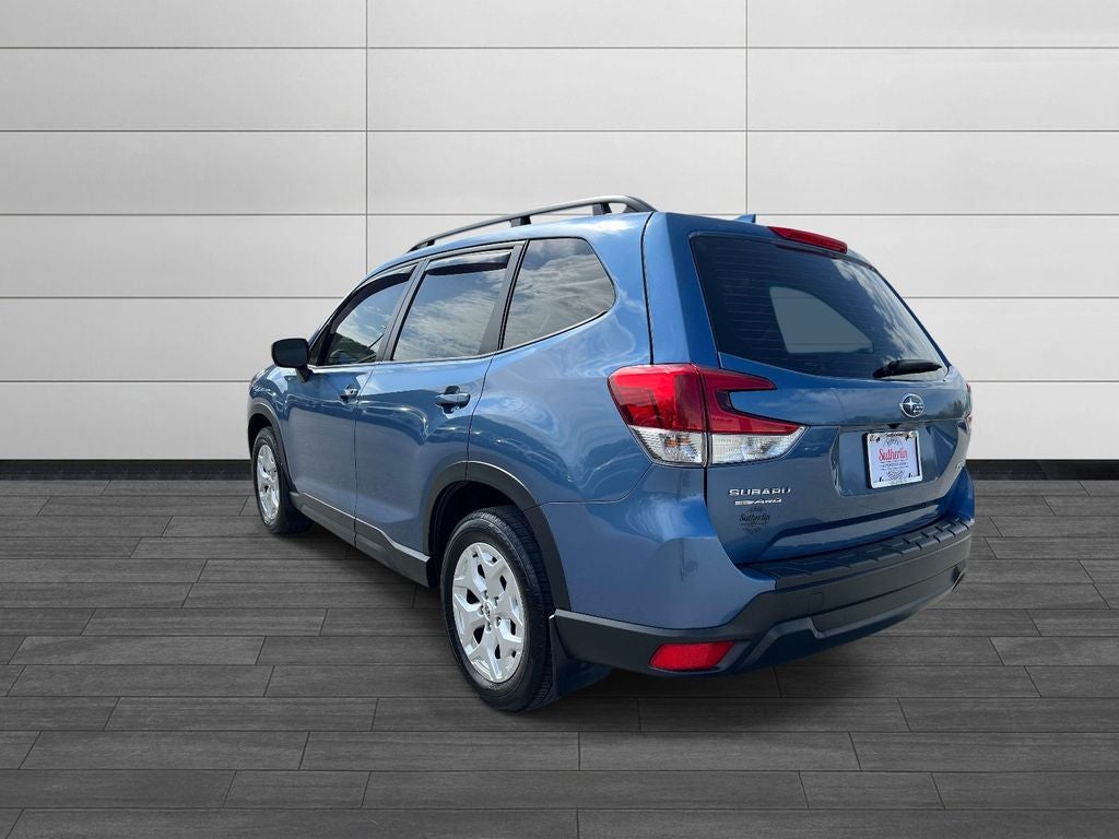 2023 Subaru Forester Base