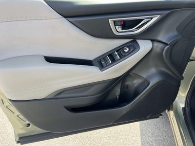2020 Subaru Forester Premium Premium