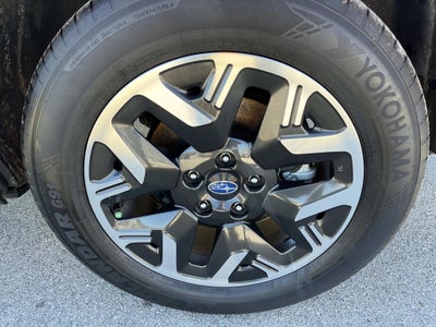 2025 Subaru Forester Base