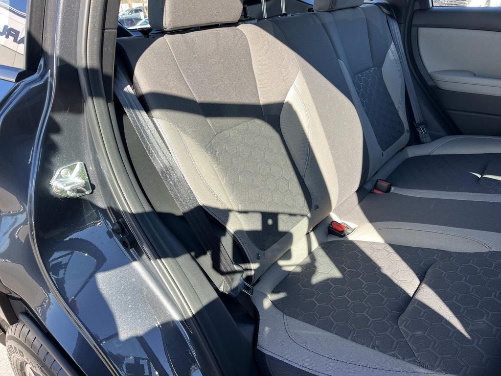 2025 Subaru Forester Base