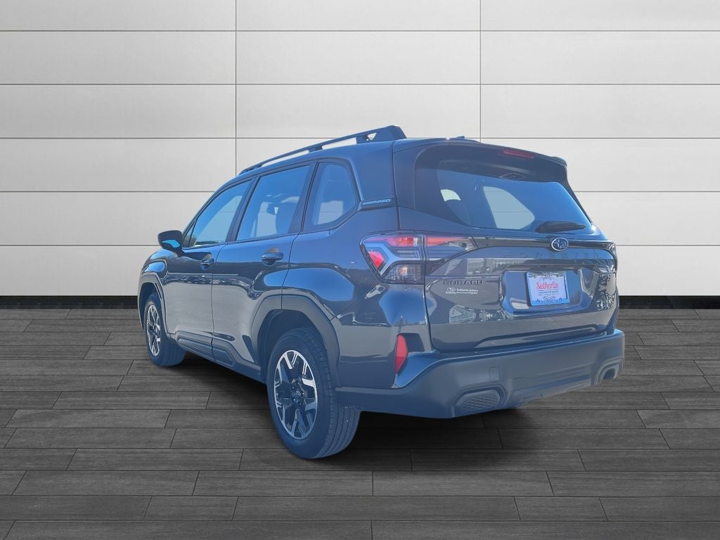 2025 Subaru Forester Base