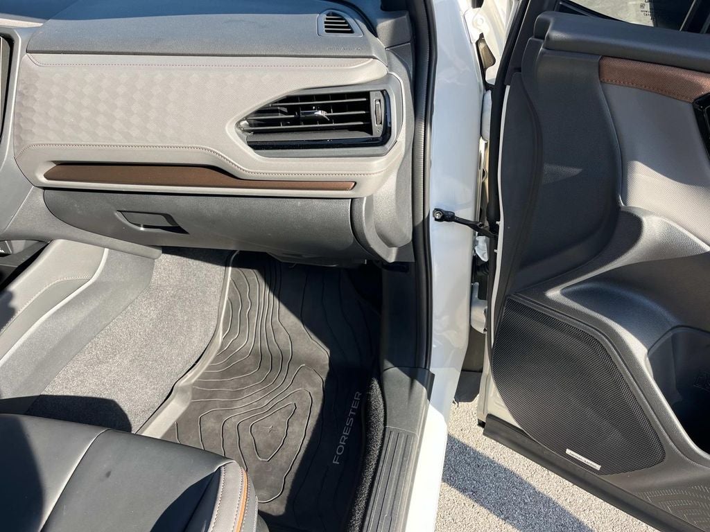 2025 Subaru Forester Sport