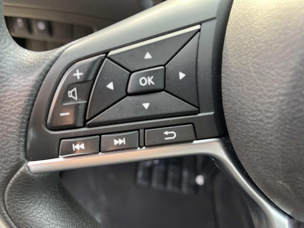 2020 Nissan Rogue Sport S