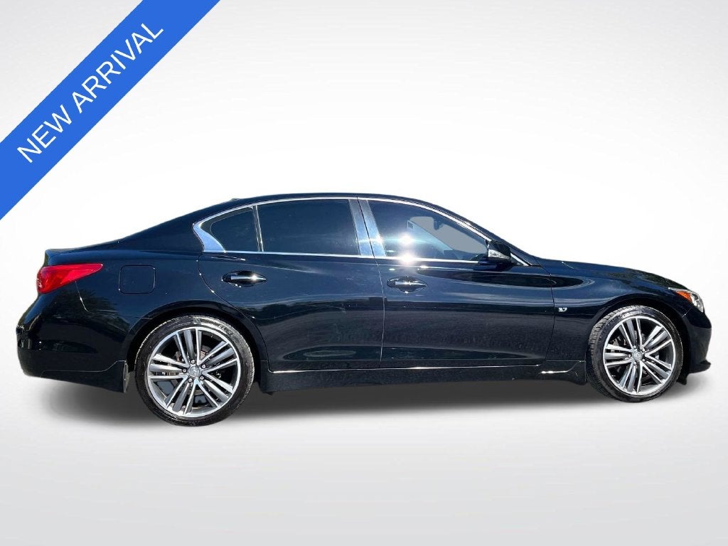 Used 2014 INFINITI Q50 Premium with VIN JN1BV7ARXEM702460 for sale in Kingston, TN