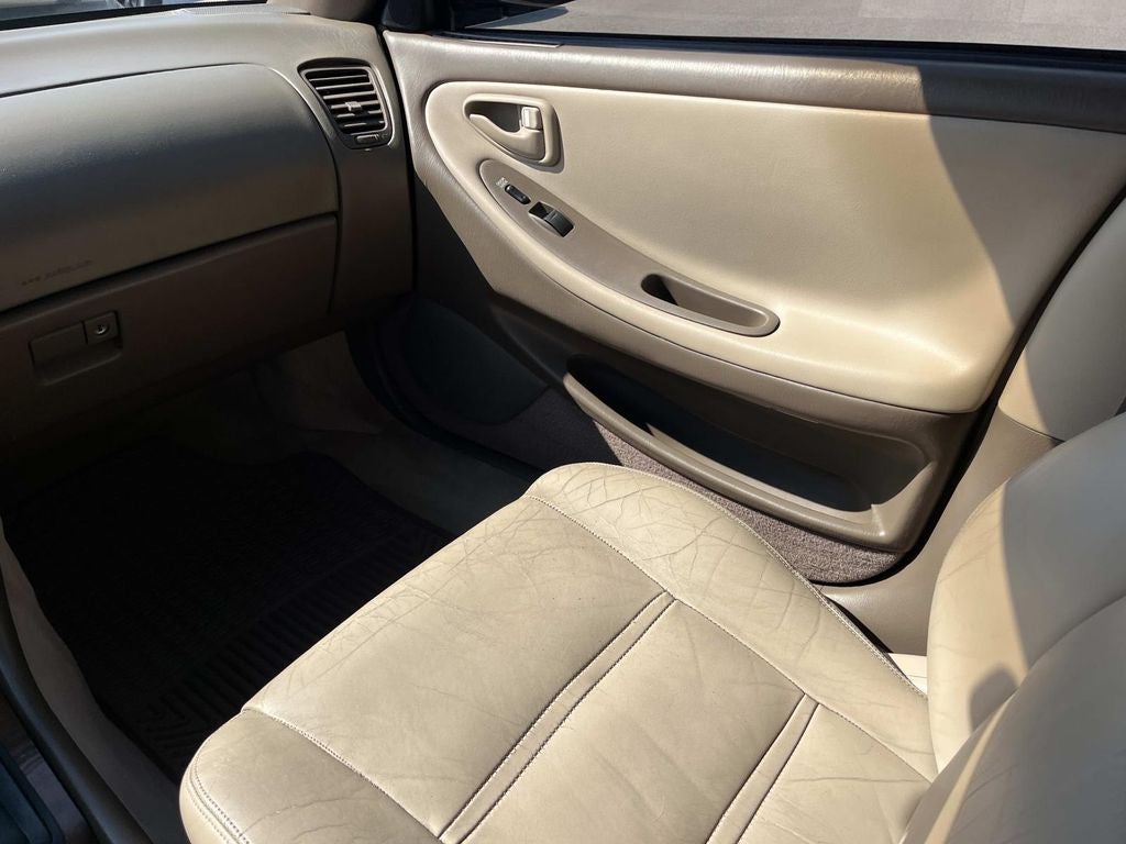 1995 Lexus ES 300