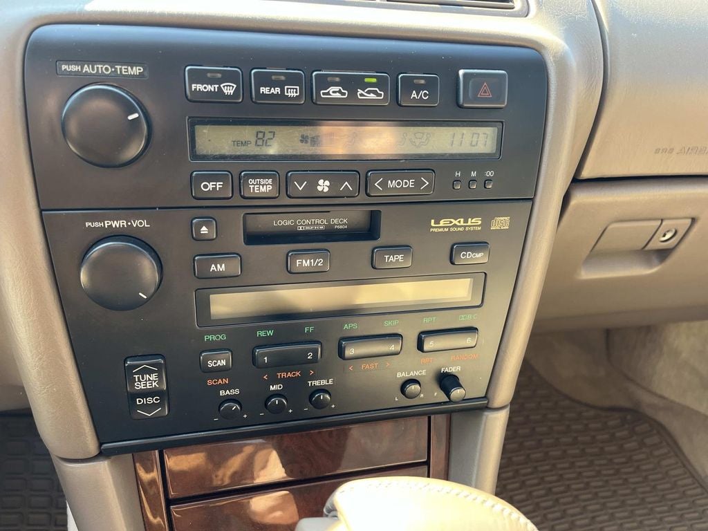 1995 Lexus ES 300