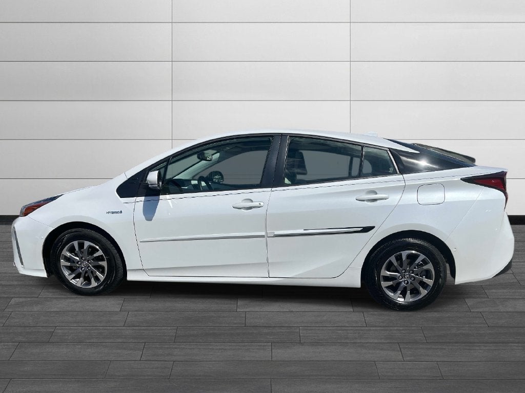 2022 Toyota Prius XLE