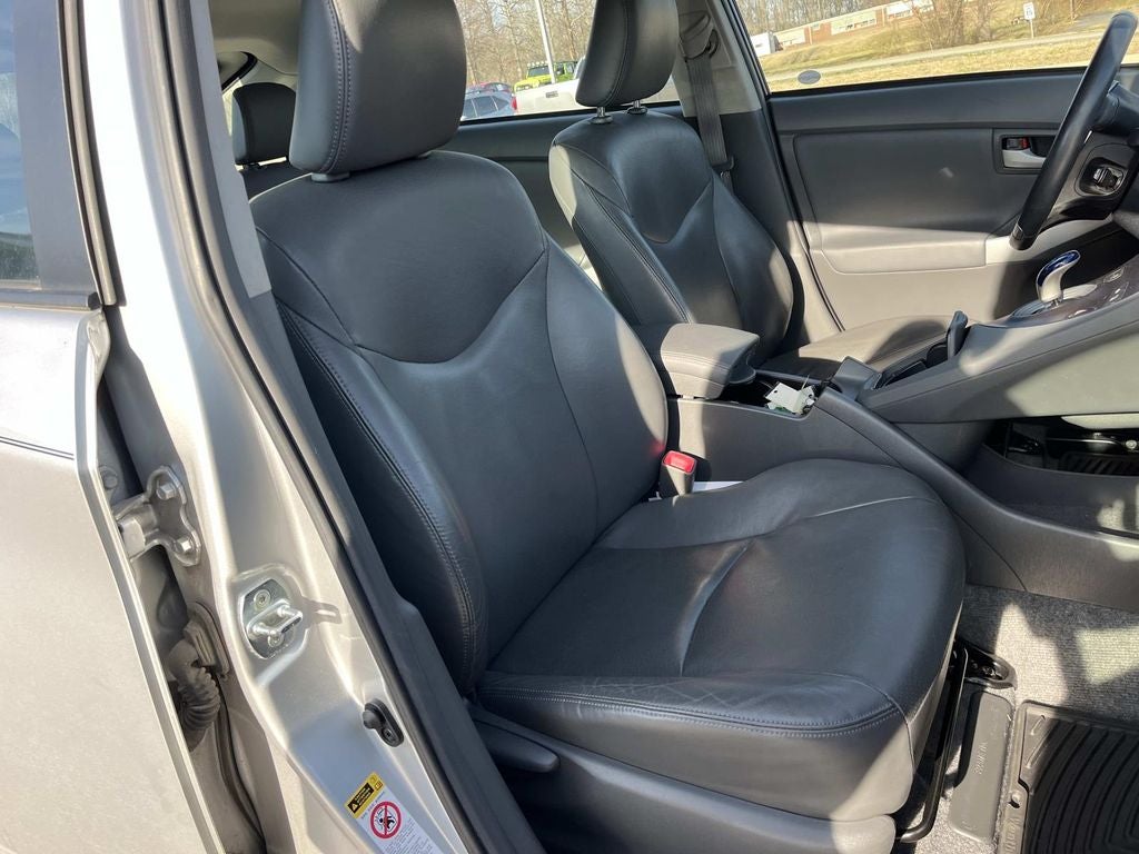 2010 Toyota Prius II