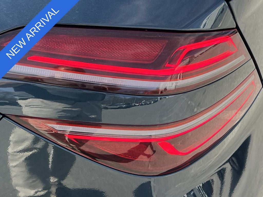 2024 Genesis G70 2.5T