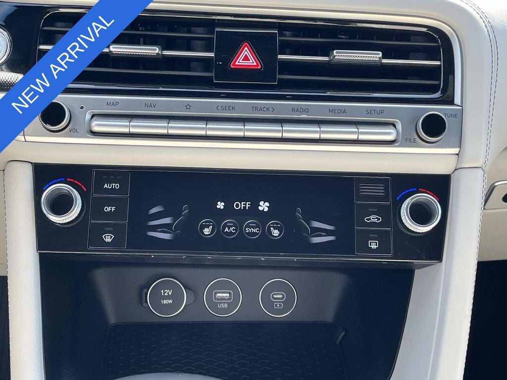 2024 Genesis G70 2.5T