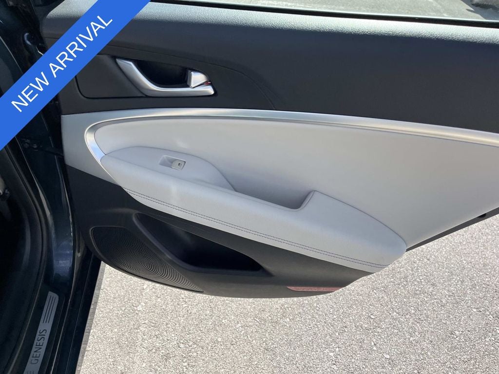 2024 Genesis G70 2.5T