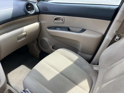 2009 Kia Rondo LX