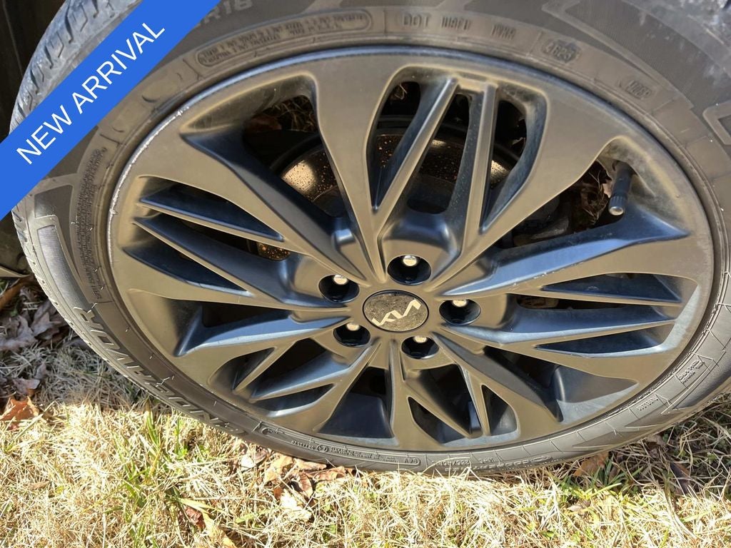 2022 Kia Seltos Nightfall