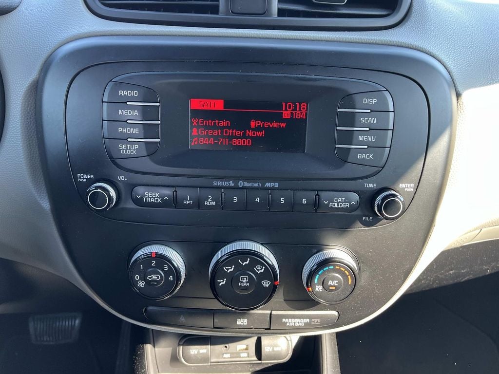 2016 Kia Soul Base