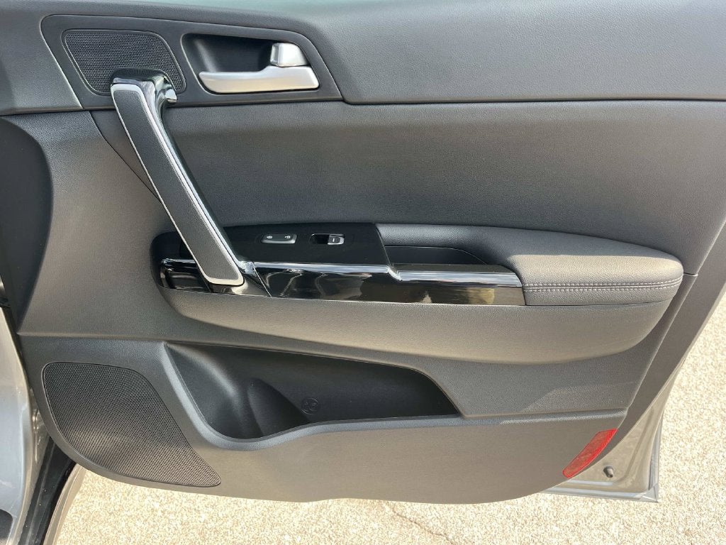 2022 Kia Sportage Nightfall