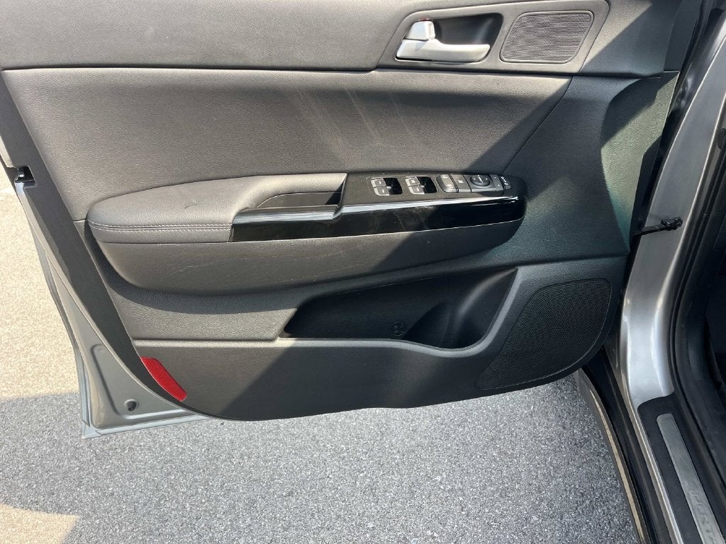 2022 Kia Sportage Nightfall