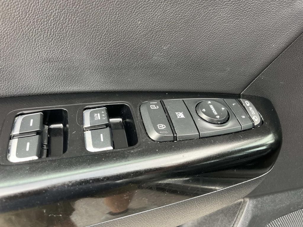 2022 Kia Sportage EX