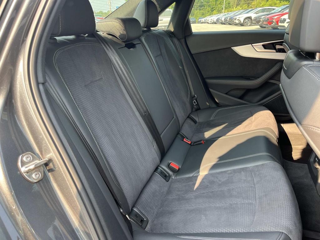 2023 Audi A4 45 S line Premium Plus quattro
