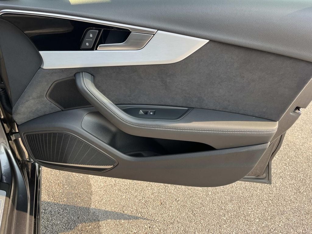 2023 Audi A4 45 S line Premium Plus quattro