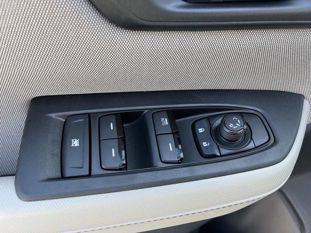 2026 Subaru FORESTER Standard Model