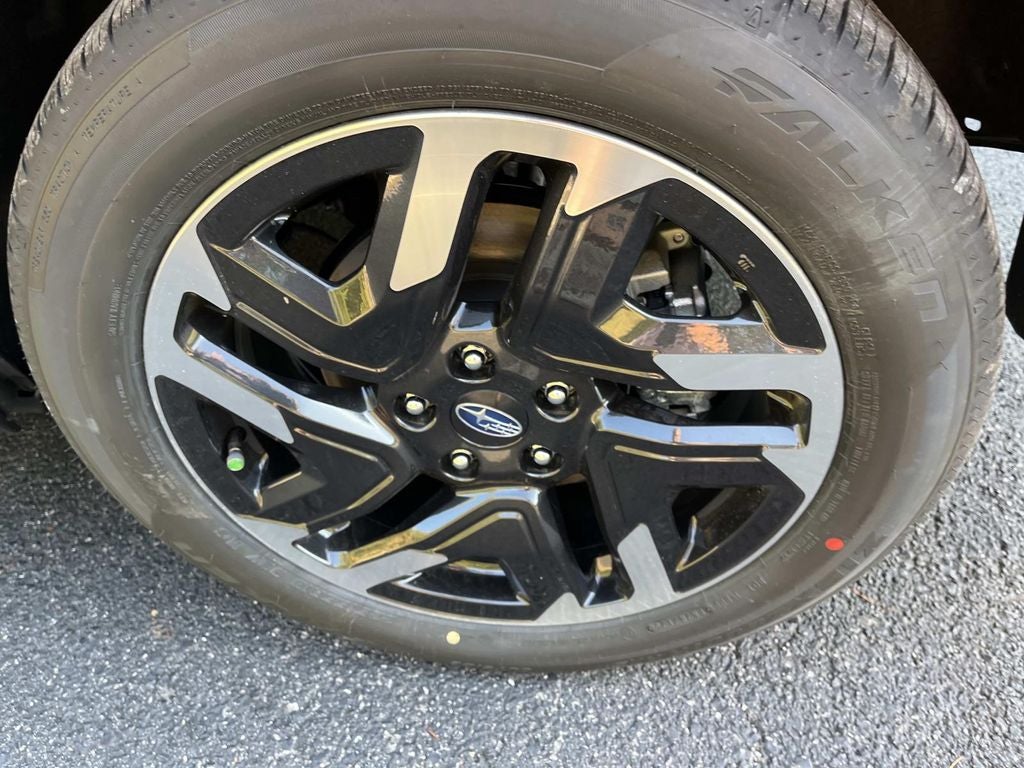 2026 Subaru FORESTER Premium Hybrid
