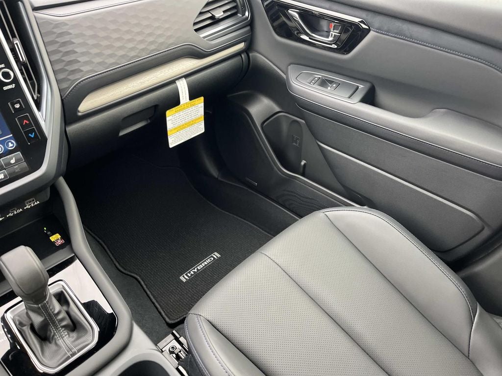 2025 Subaru FORESTER Limited Hybrid