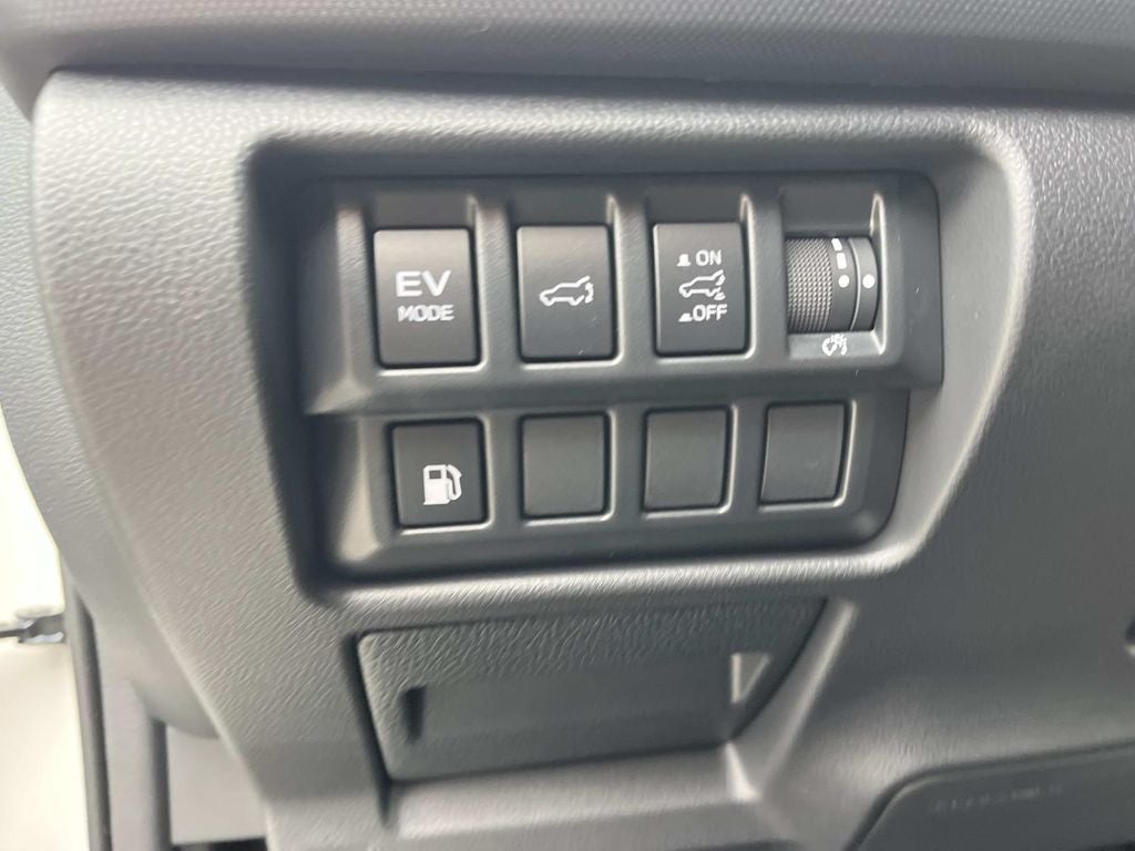 2025 Subaru FORESTER Limited Hybrid