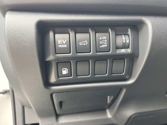 2025 Subaru FORESTER Limited Hybrid