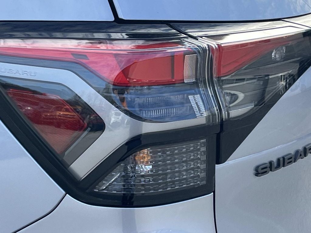 2025 Subaru FORESTER Limited Hybrid