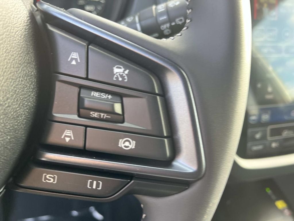 2025 Subaru FORESTER Limited Hybrid