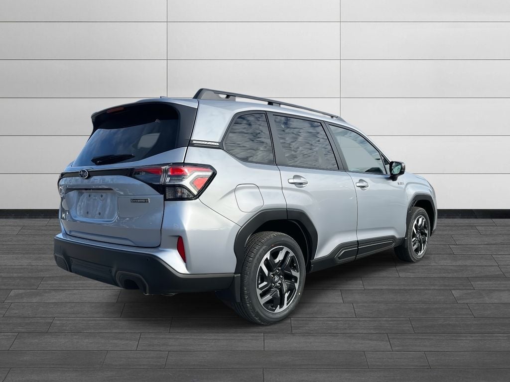 2025 Subaru FORESTER Limited Hybrid
