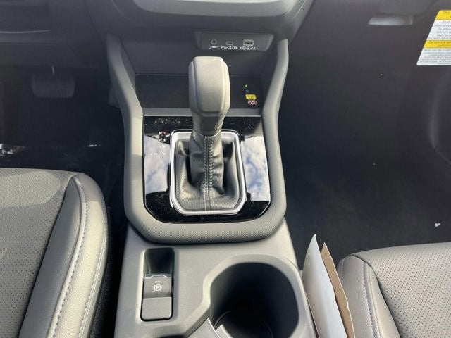 2025 Subaru FORESTER Limited Hybrid