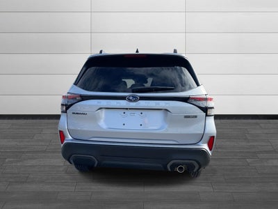2025 Subaru FORESTER Limited Hybrid