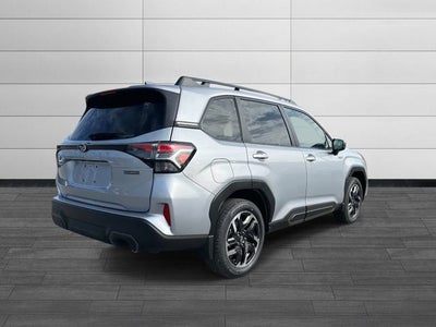 2025 Subaru FORESTER Limited Hybrid