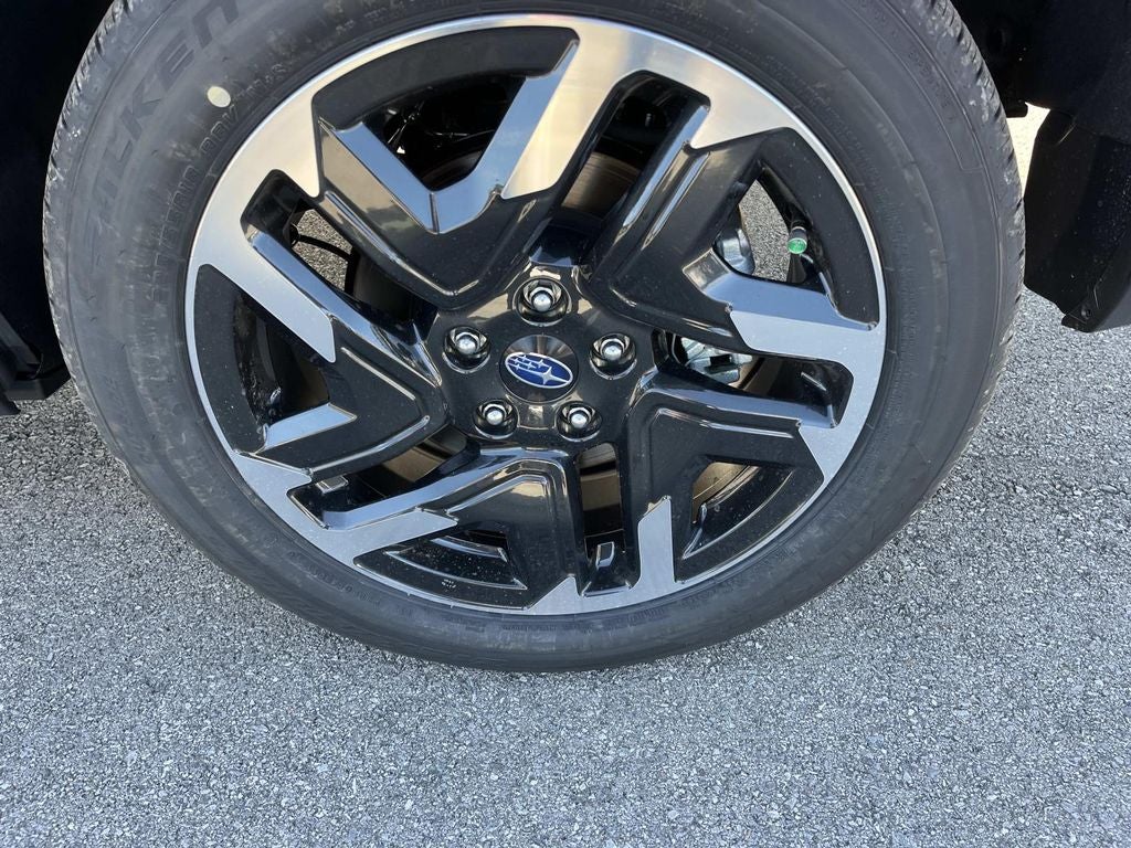 2025 Subaru FORESTER Limited Hybrid