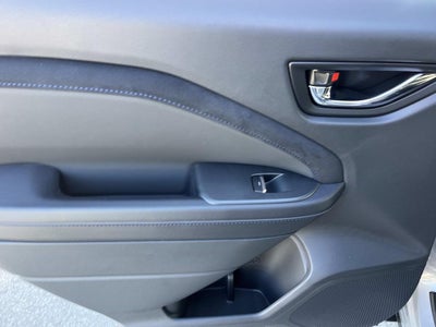 2025 Subaru FORESTER Limited Hybrid