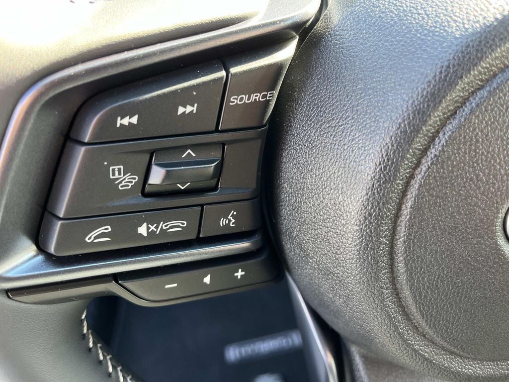 2025 Subaru FORESTER Limited Hybrid