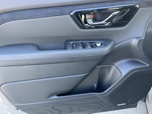 2025 Subaru FORESTER Limited Hybrid