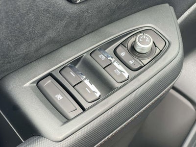 2025 Subaru FORESTER Touring Hybrid