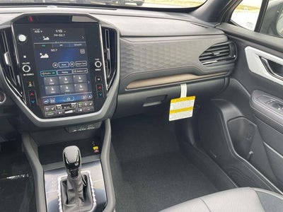 2025 Subaru FORESTER Touring Hybrid