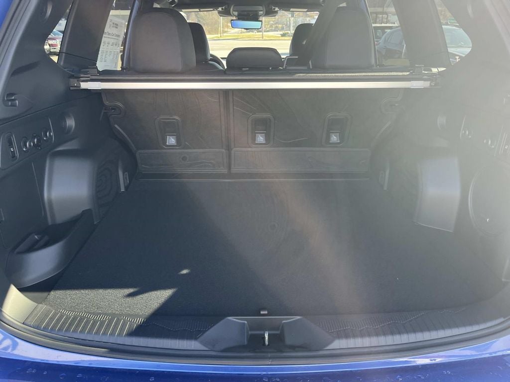 2025 Subaru FORESTER Touring Hybrid