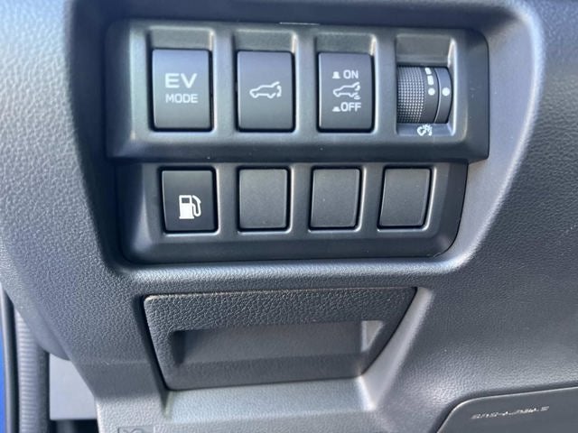 2025 Subaru FORESTER Touring Hybrid