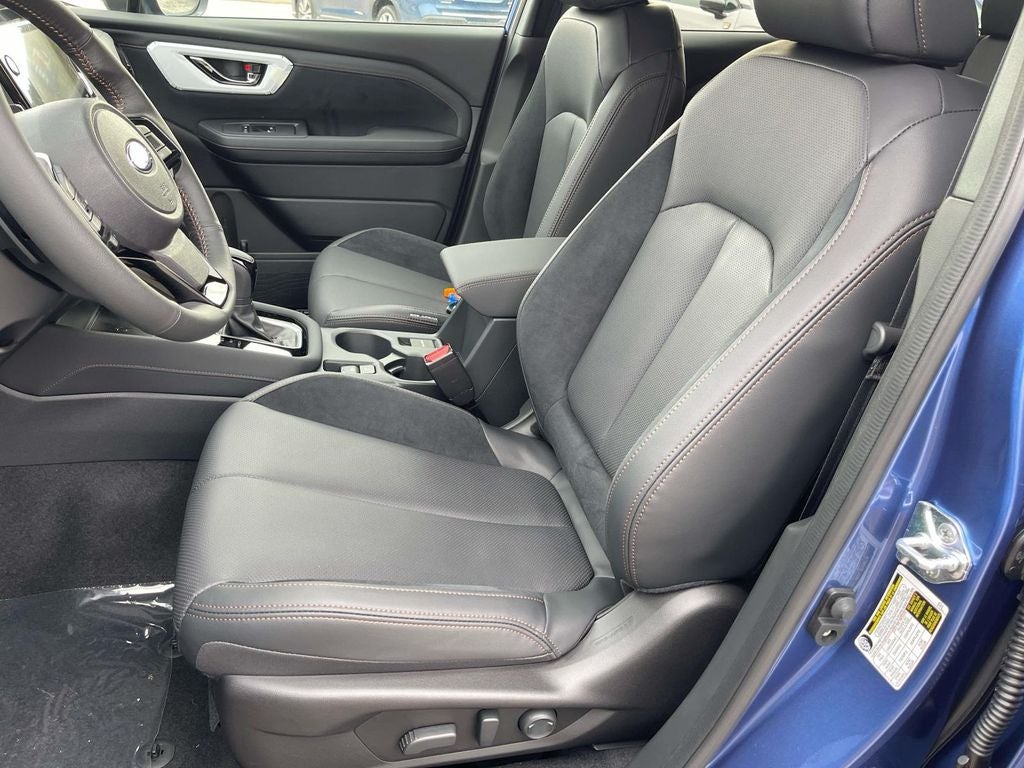 2025 Subaru FORESTER Touring Hybrid