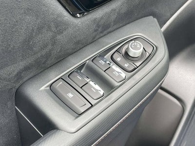 2025 Subaru FORESTER Touring Hybrid